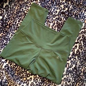 ABS2BFITNESS scrunch booty legging